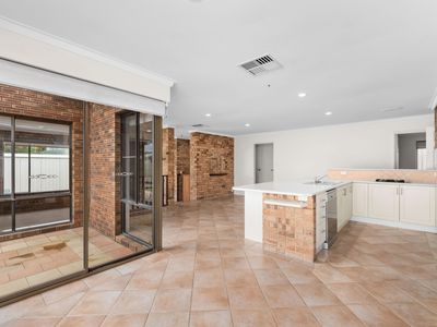 19 Crusader Drive, Thornlie