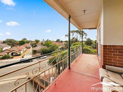 4 / 2 Todd Avenue, Como