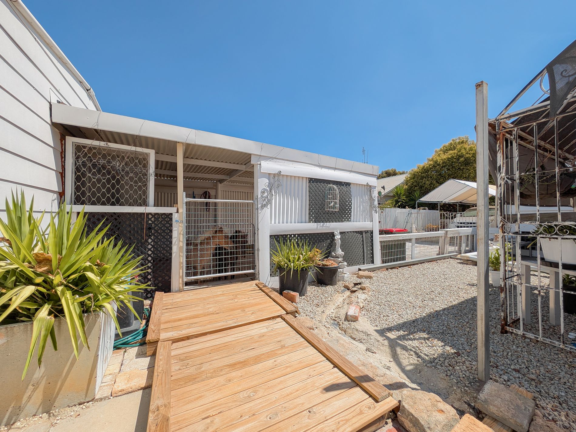 9 Railway Crescent, Boort