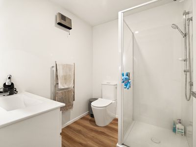 4 Dallas Lane, Caversham