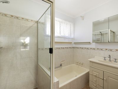 376 Hume Street, Centenary Heights