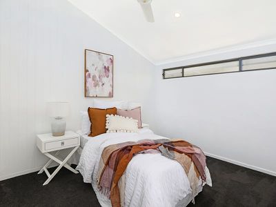 17 Palm Drive, Mooloolaba