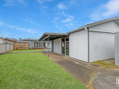 24 Irene Parade, Noraville