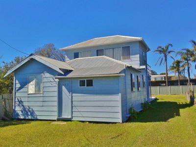 122 Princes Highway, Burrill Lake