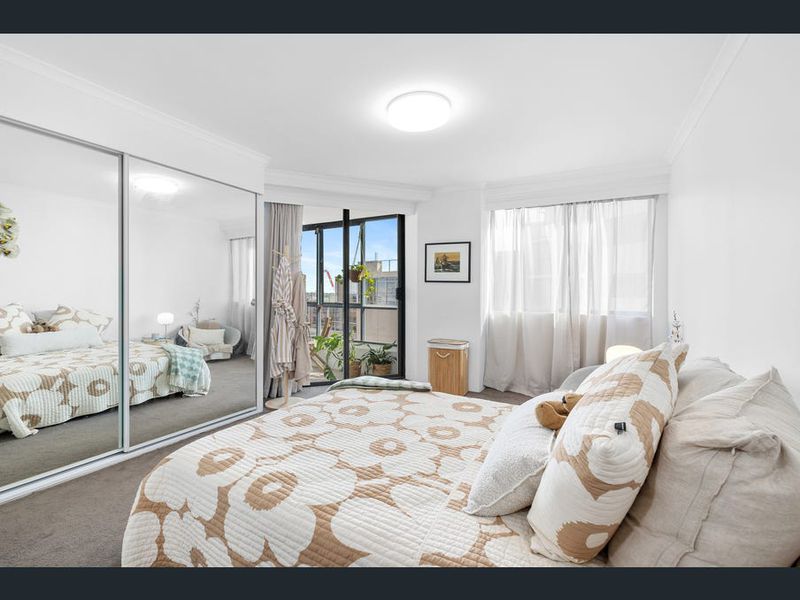 369 / 303-307 Castlereagh Street, Haymarket