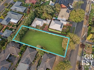 21  MONTGOMERY STREET, Warragul