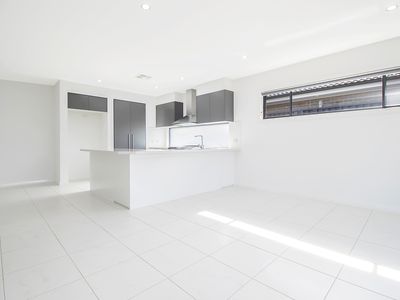 4 Wear Street, Oran Park