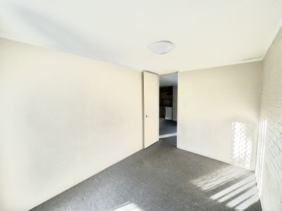 2 / 27 First Street, Kingswood