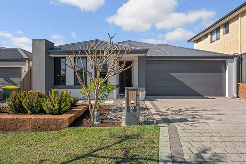 9 Claymore Place, Piara Waters