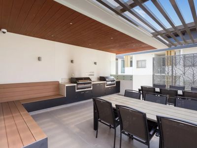 413 / 25 Duncan St, West End
