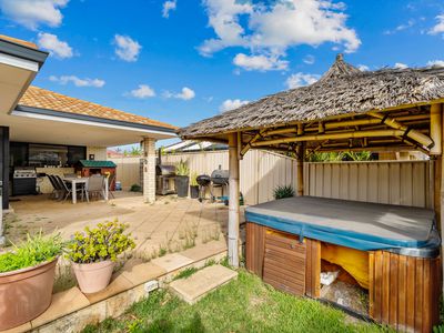 7 Ellesmere Circuit, Success