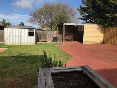9 Queensbury Way, Werribee