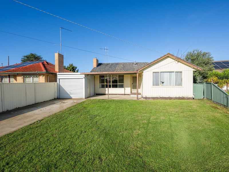 22 Sheehan Crescent, Shepparton