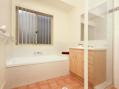 5 / 7 Wooraka Street, Rochedale South