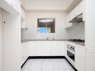 4 / 180 Haldon Street, Lakemba