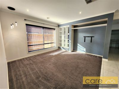 6 Berrima Court, Cranbourne North