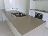 710 / 8 Hunt Street, Hamilton