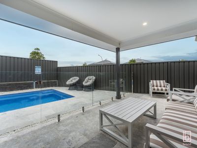 2 Wilga Road, Hamlyn Terrace
