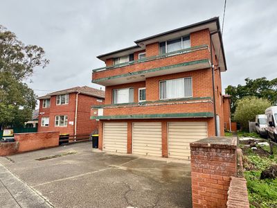 1 / 42 South Parade, Campsie