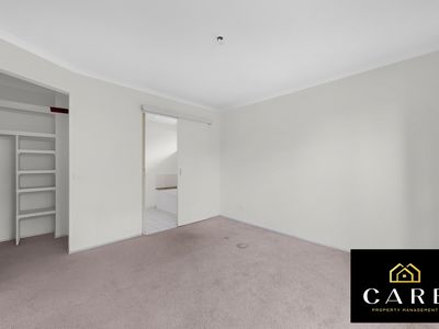 4 FULHAM CLOSE, Hampton Park