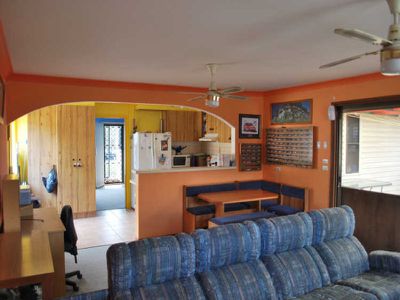 27 Caloola Avenue, Koonawarra
