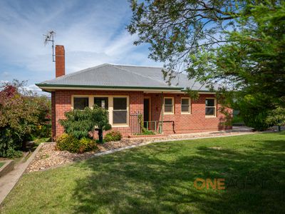 10 HILL STREET, West Bathurst