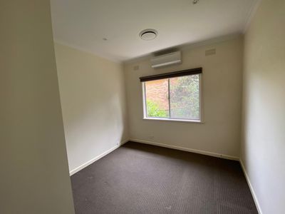 16 Borlase Street, Yallambie