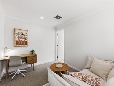 45 Graduation Parade, Taperoo