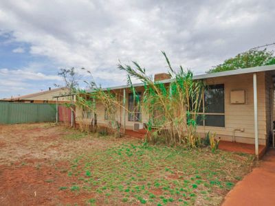 13 Armstrong Way, Newman