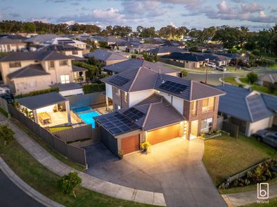 4 Freesia Way, Hamlyn Terrace