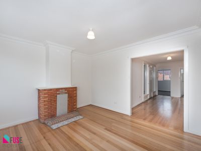 1 / 6 Iluka Street, Narrabundah