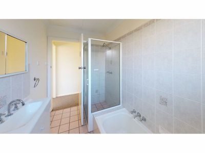 102 Myall Street, Dubbo