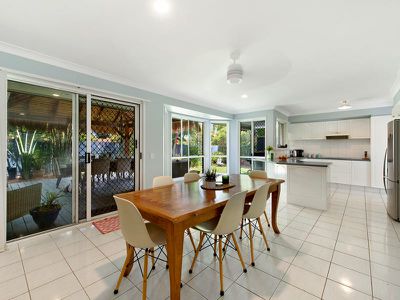 6 Vancouver Drive, Robina