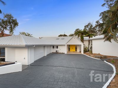 24 Ben Hogan Crescent, Parkwood