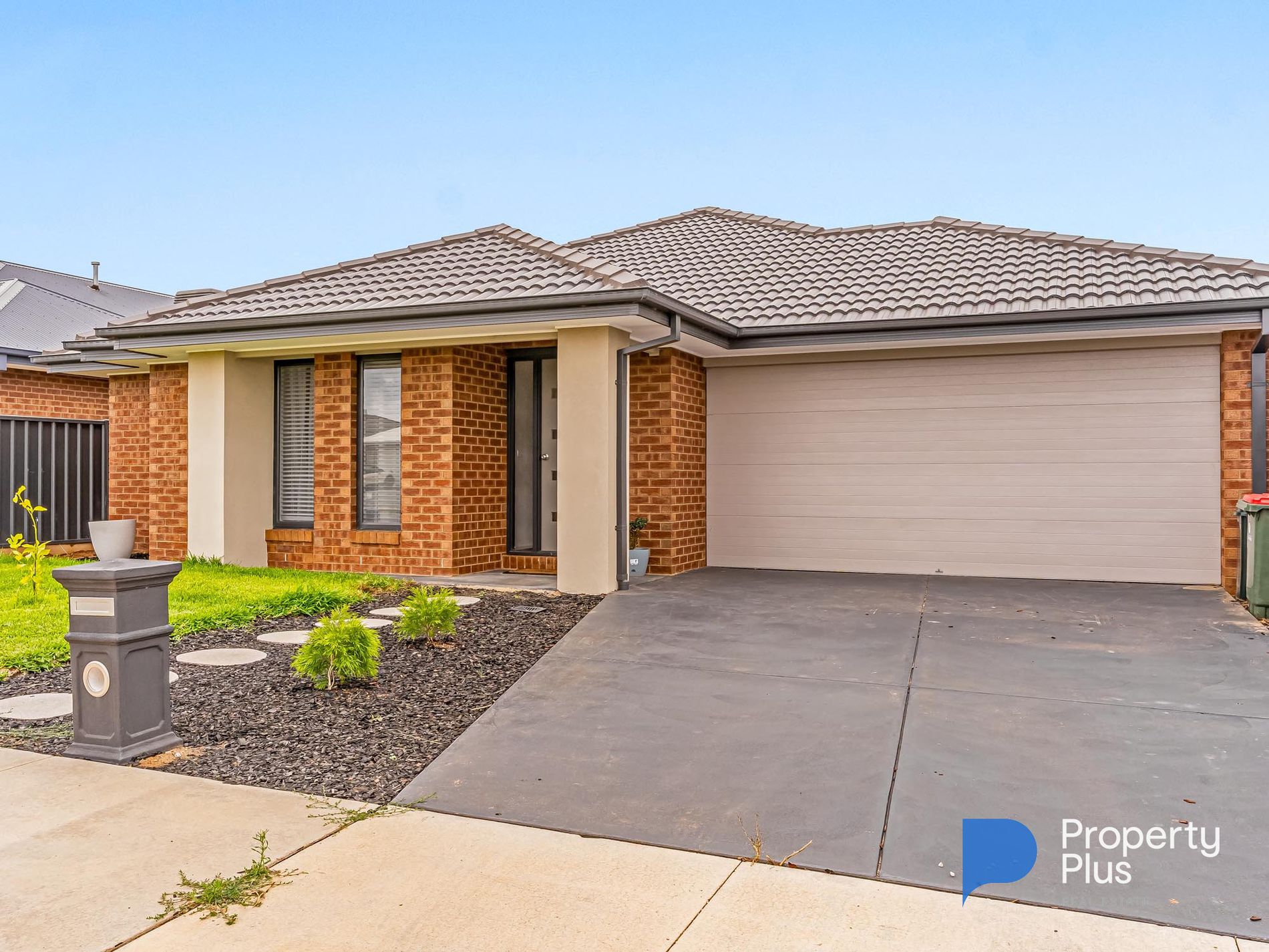 25 Kingsley Promenade, Huntly