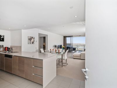 1802 / 96 Bow River Crescent, Burswood