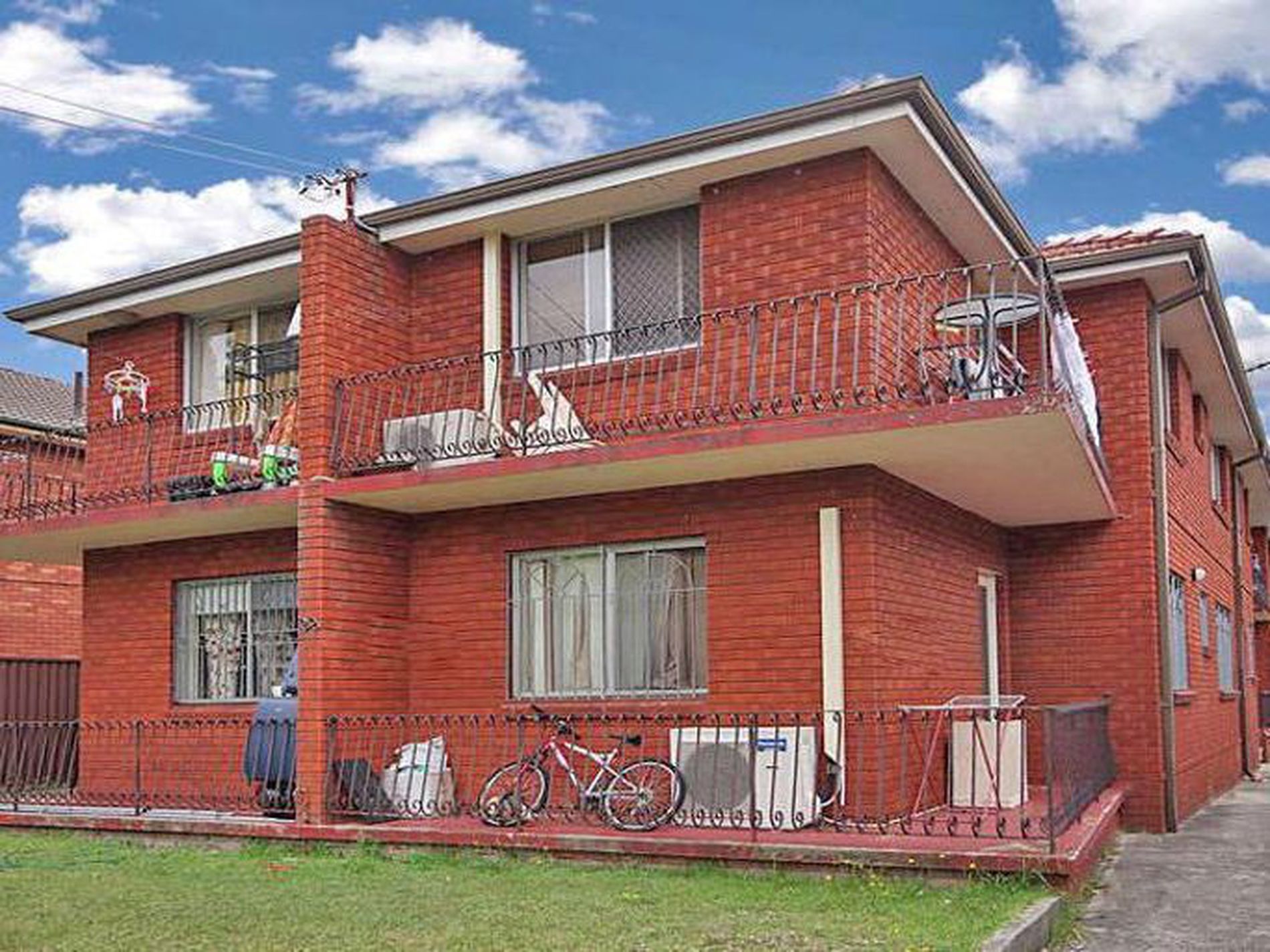 4 / 29 Sproule Street, Lakemba