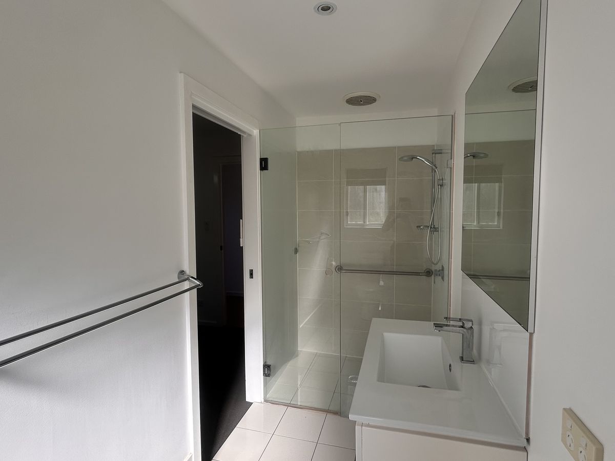 5 Helmsman Close, Safety Beach