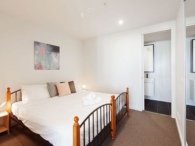 603 / 6 St Kilda Road, St Kilda