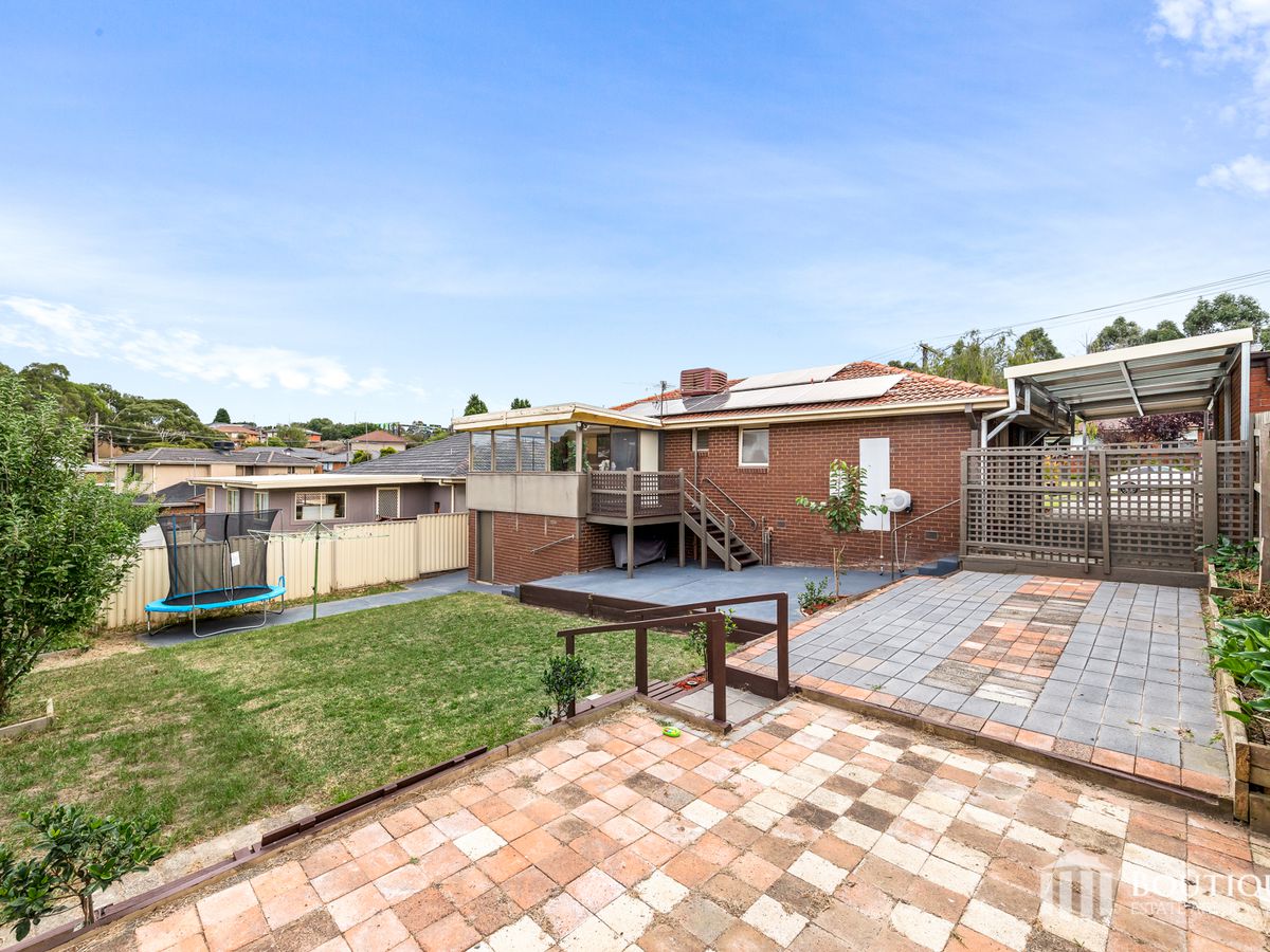 17 Burchall Grove, Dandenong North