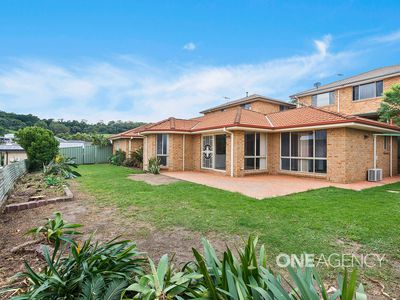 12 Molongo Street, Albion Park