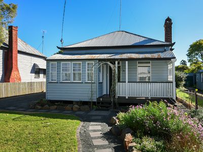 33 Gowrie Street, Toowoomba City