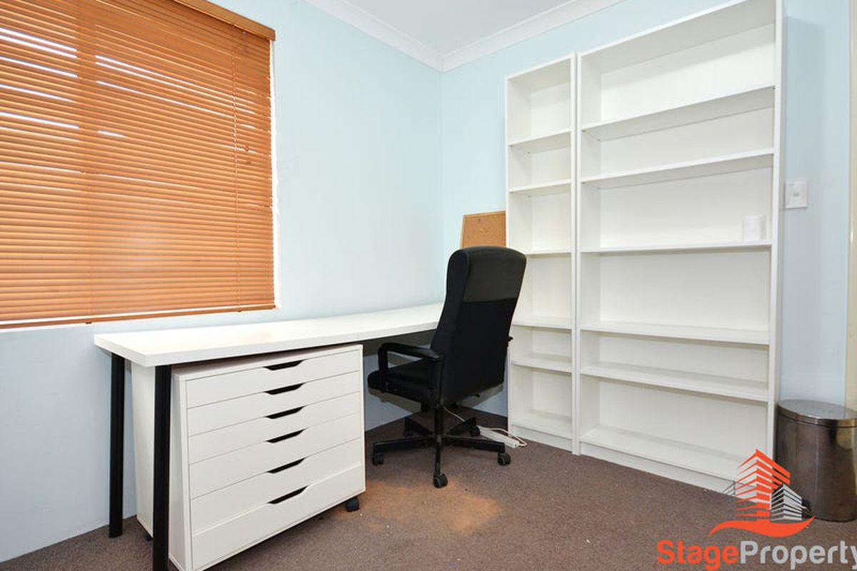 49 Balaka Way, Queens Park