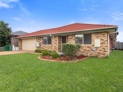 6 Kestrel Street, Lowood