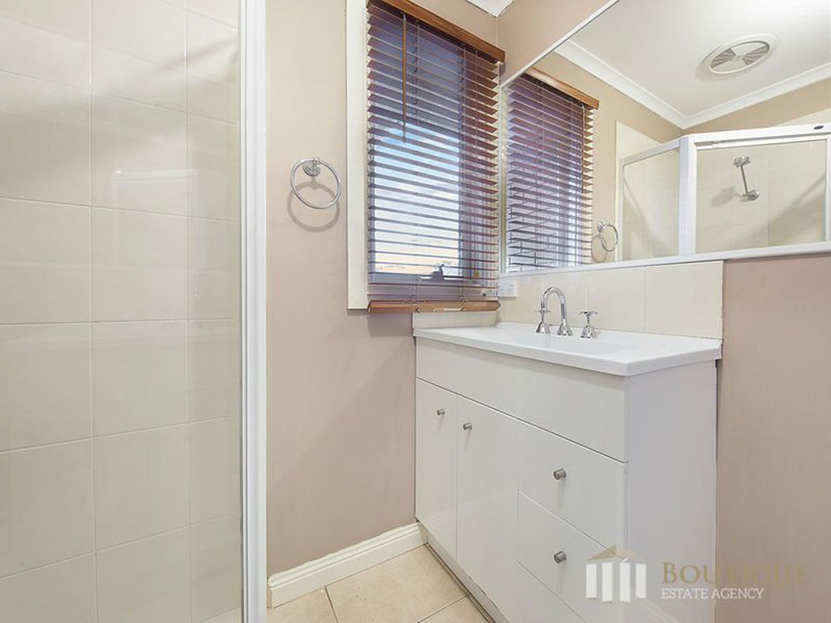 20 Burchall Grove, Dandenong North