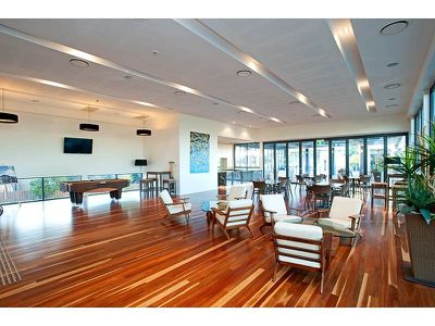 2102 / 1 Marina Promenade, Paradise Point