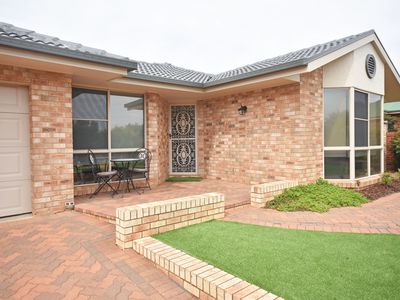 17 Poidevin Place, Dubbo