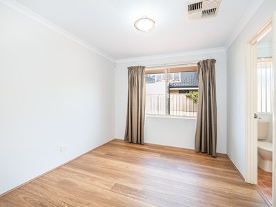 64 Boardman Road, Canning Vale