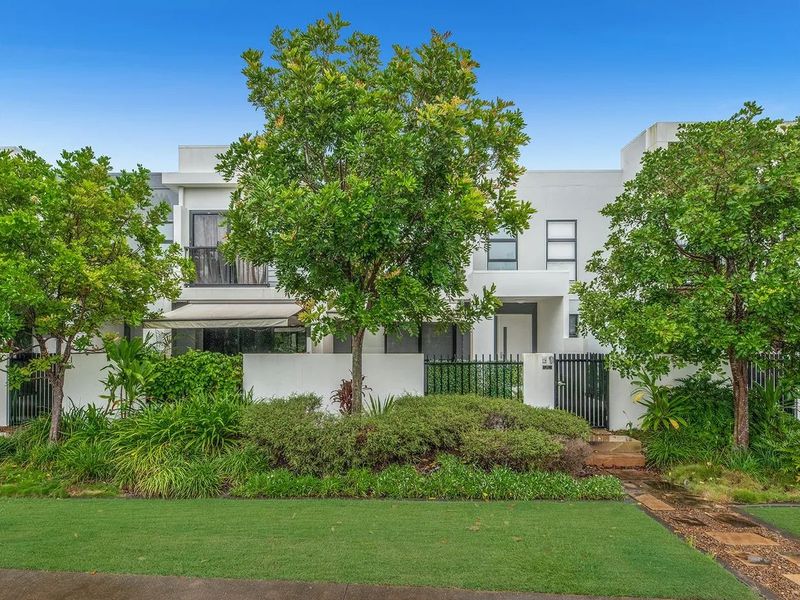 11 Park Lane, Hope Island