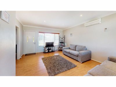 9 Opal Street, Dubbo